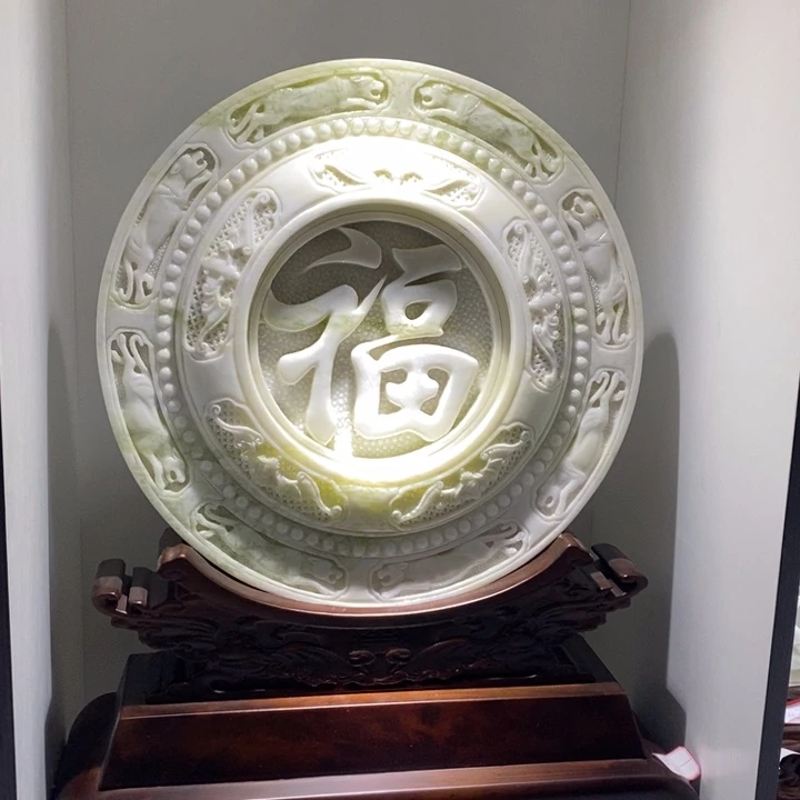 未镶嵌蛇纹石玉（覆膜）珠宝奇石