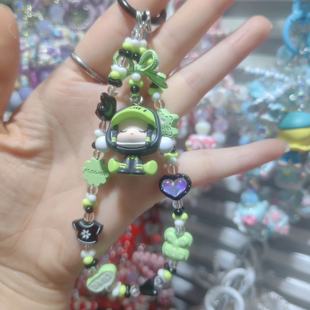 泡泡玛特SP北京限定可爱创意手工手机挂链短款包挂钥匙扣装饰