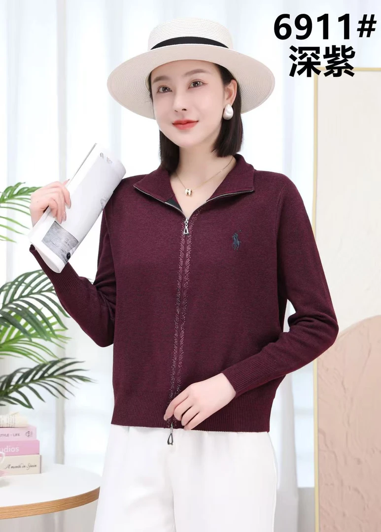 时尚中老年纯色春秋常规秋装针织衫中老年女装宽松型女装毛衣