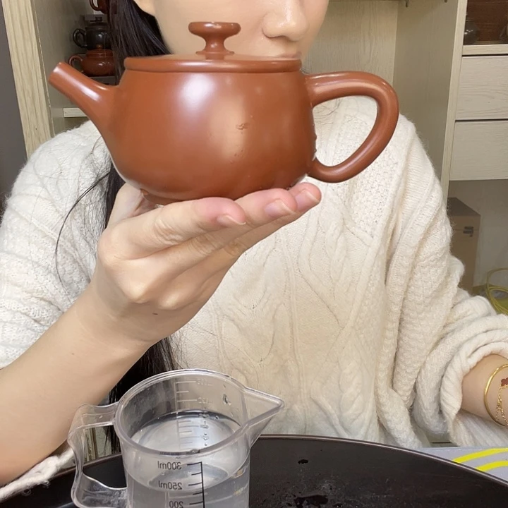 向***行带杯子35678866689996