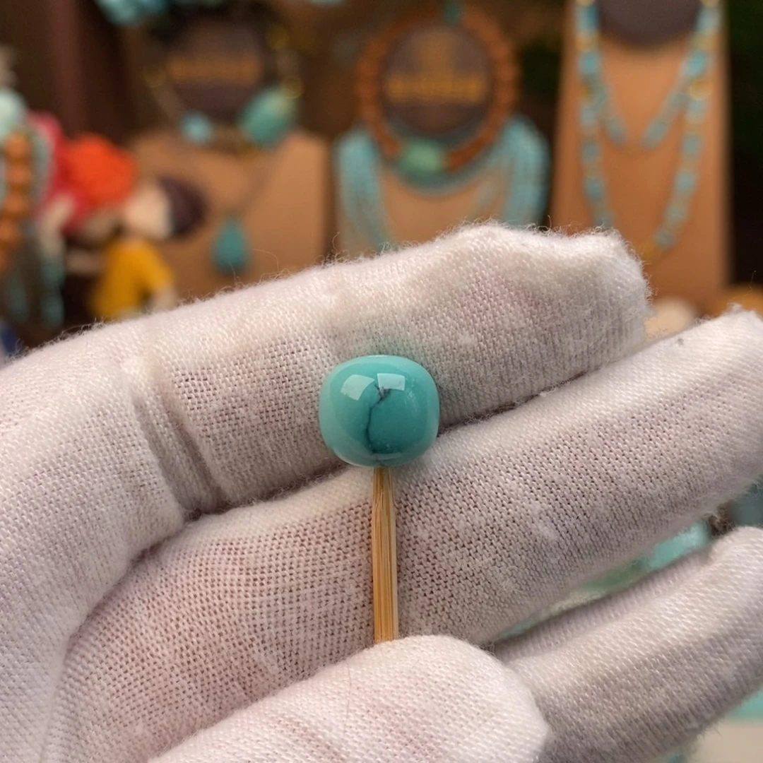 *****绿松石未镶嵌配饰