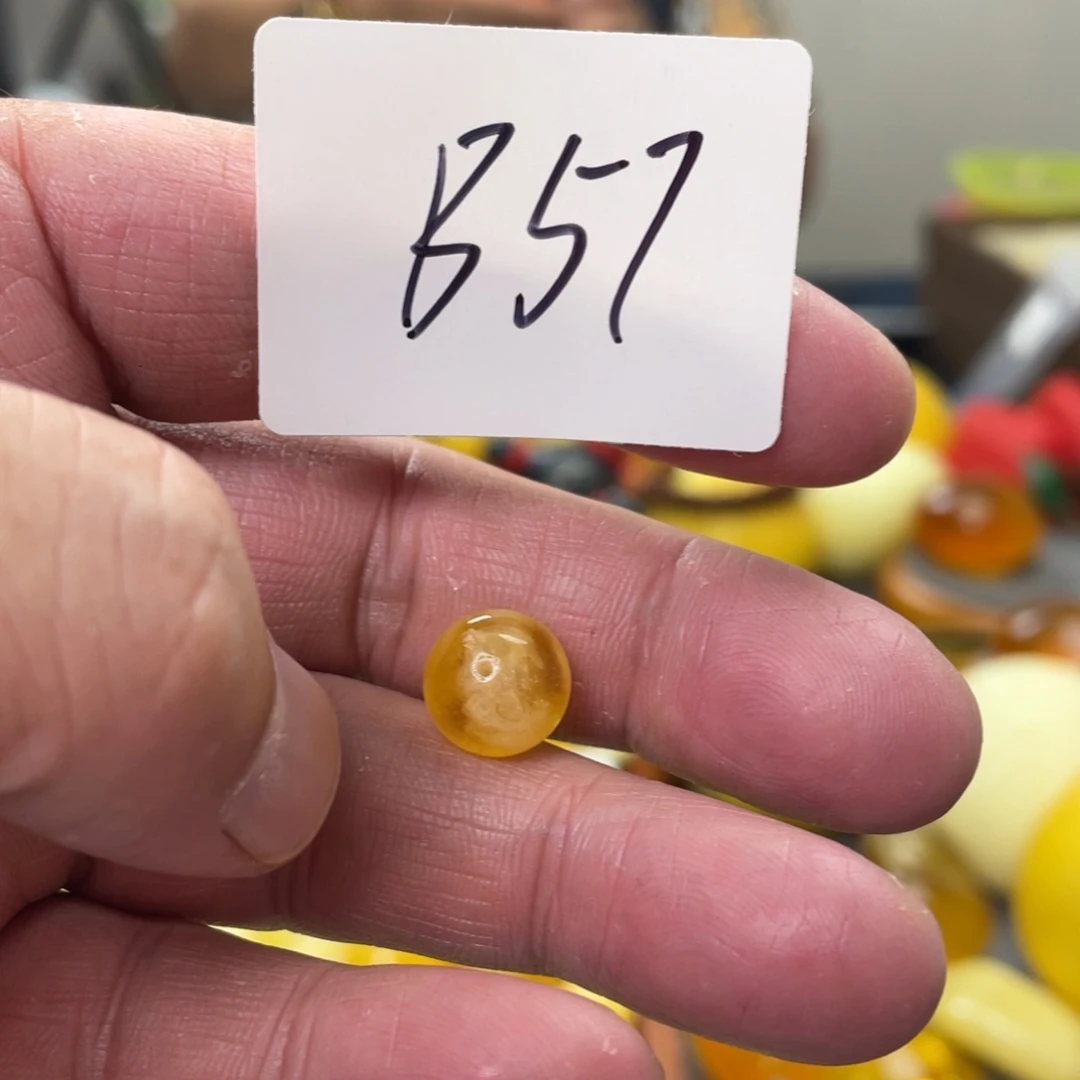 手链琥珀未镶嵌多样性发，发其中一件