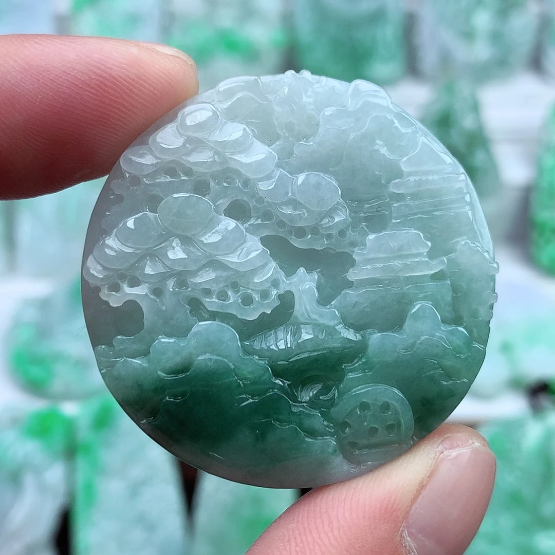 翡翠未镶嵌颈饰翡翠吊坠