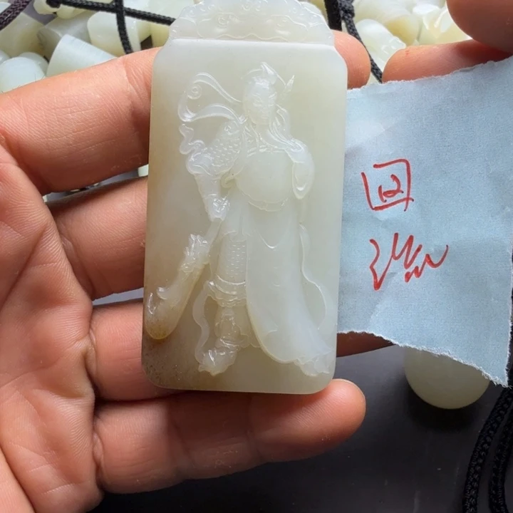 和田玉未镶嵌挂件