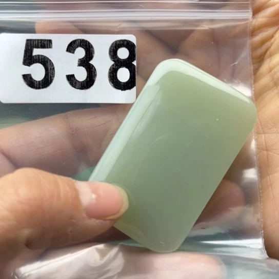 和田玉未镶嵌珠宝半成品