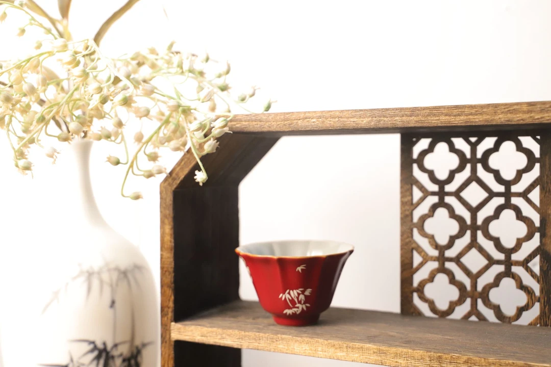 故宫红手绘银竹八瓣杯