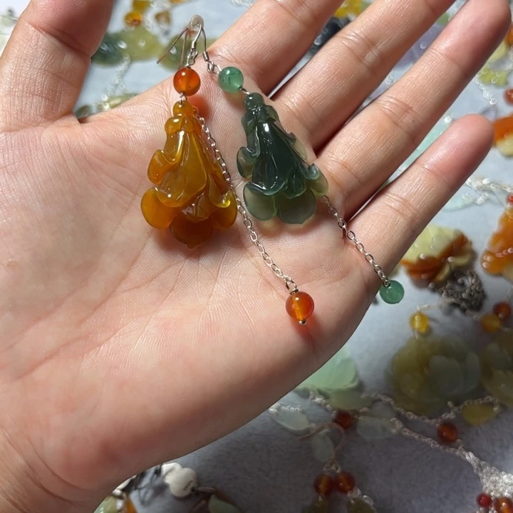合金蛇纹石玉耳饰
