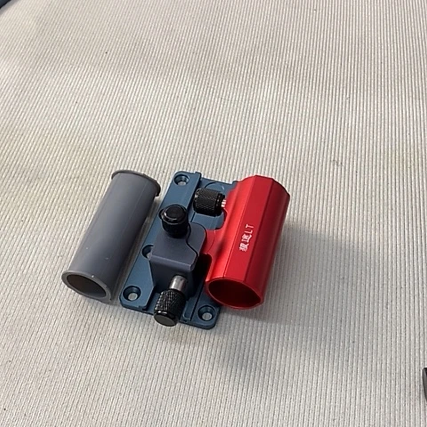 左手普通炮台红色平板划痕