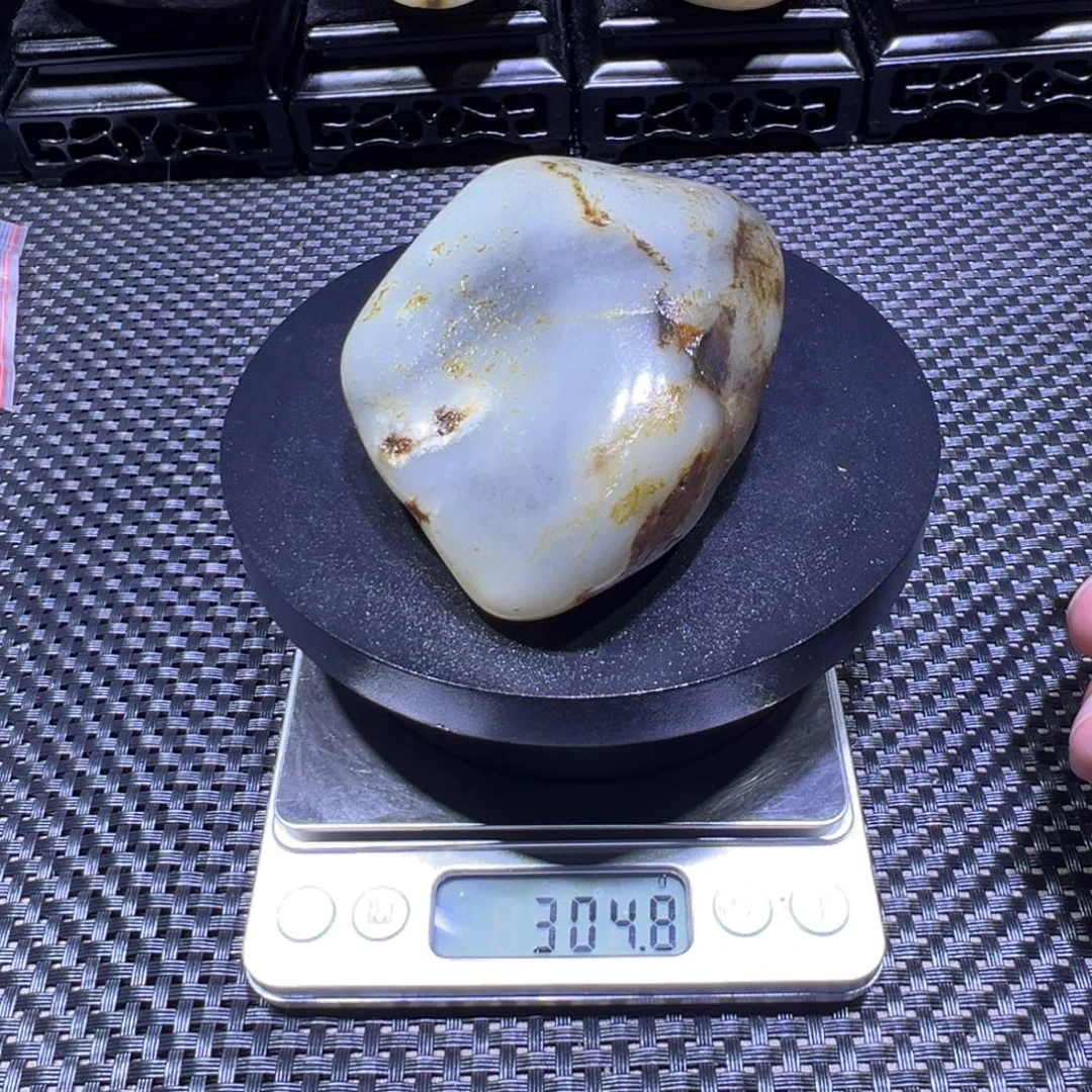 吊坠(不含链)未镶嵌和田玉（子料）304