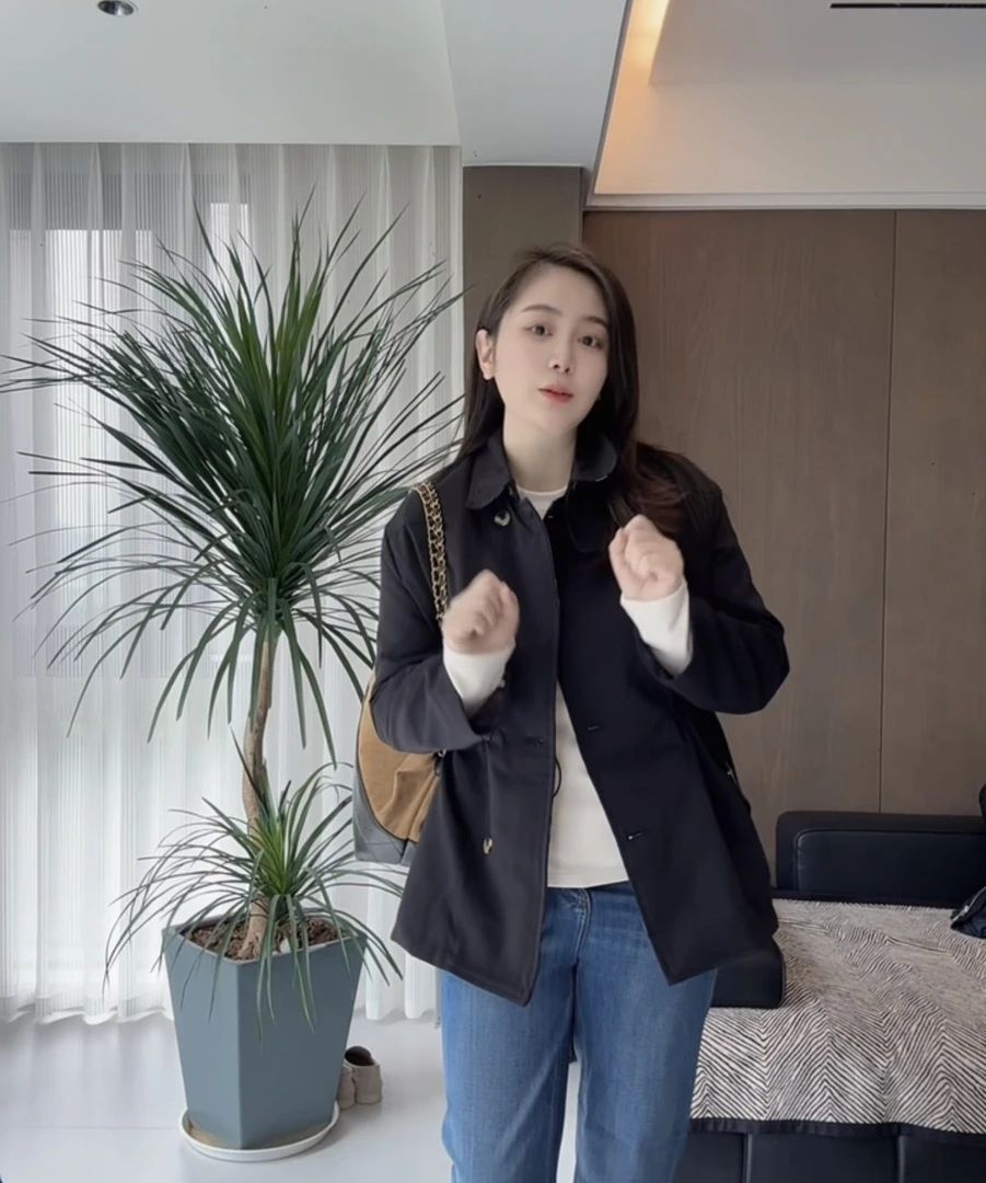 新款加棉加厚格子撞色冬季夹棉收腰设计风衣外套女