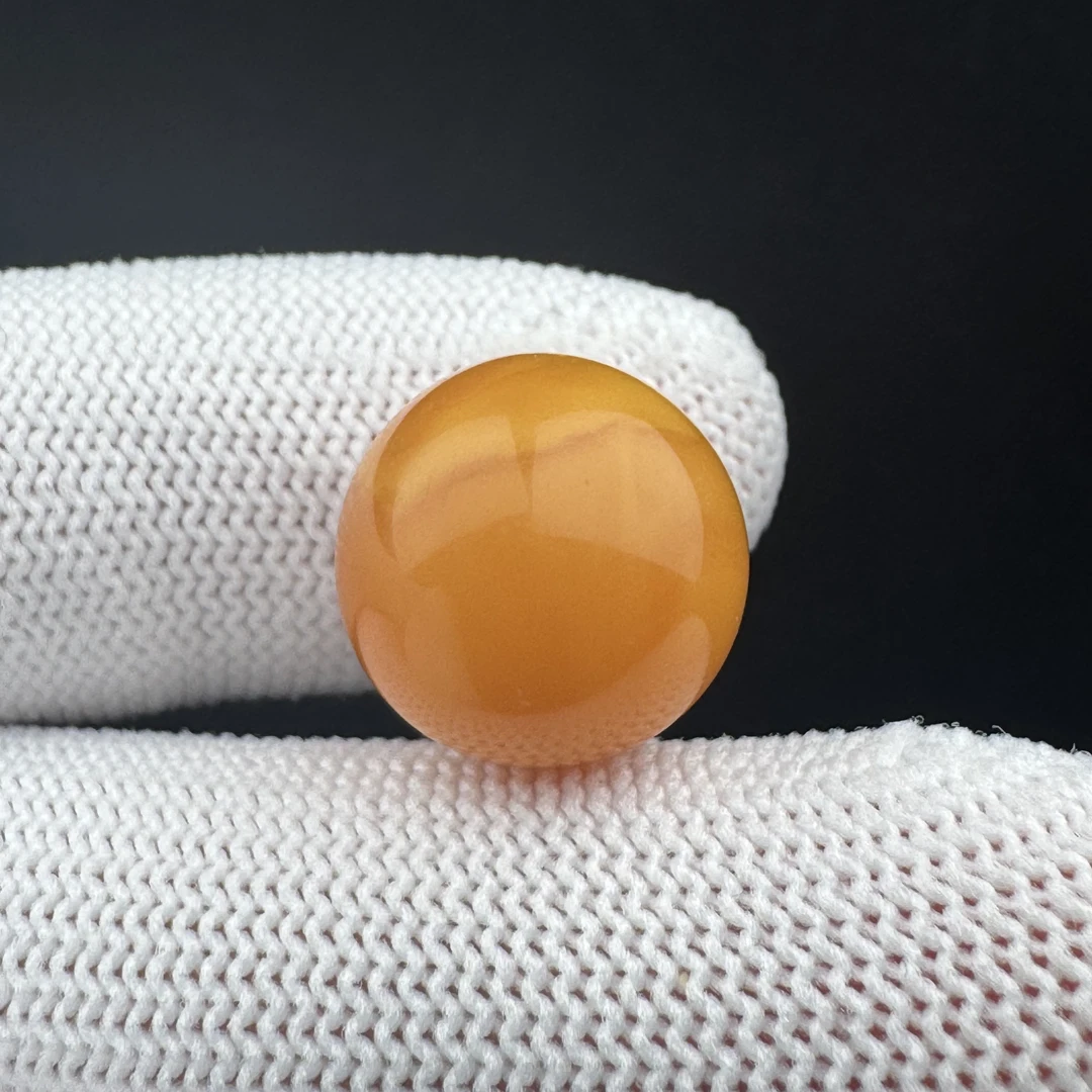 A4357天然原矿俄料蜜蜡 鸡油红圆珠 14.2mm支持复检