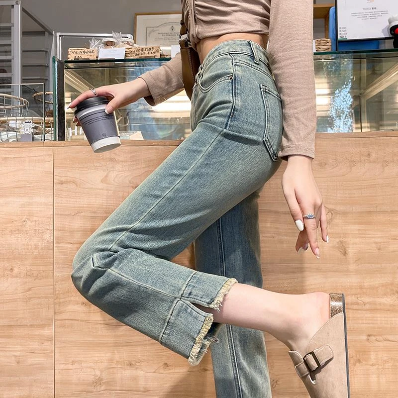 浅蓝色开叉烟管牛仔裤女夏季2025新款小个子毛边复古窄版直筒裤子