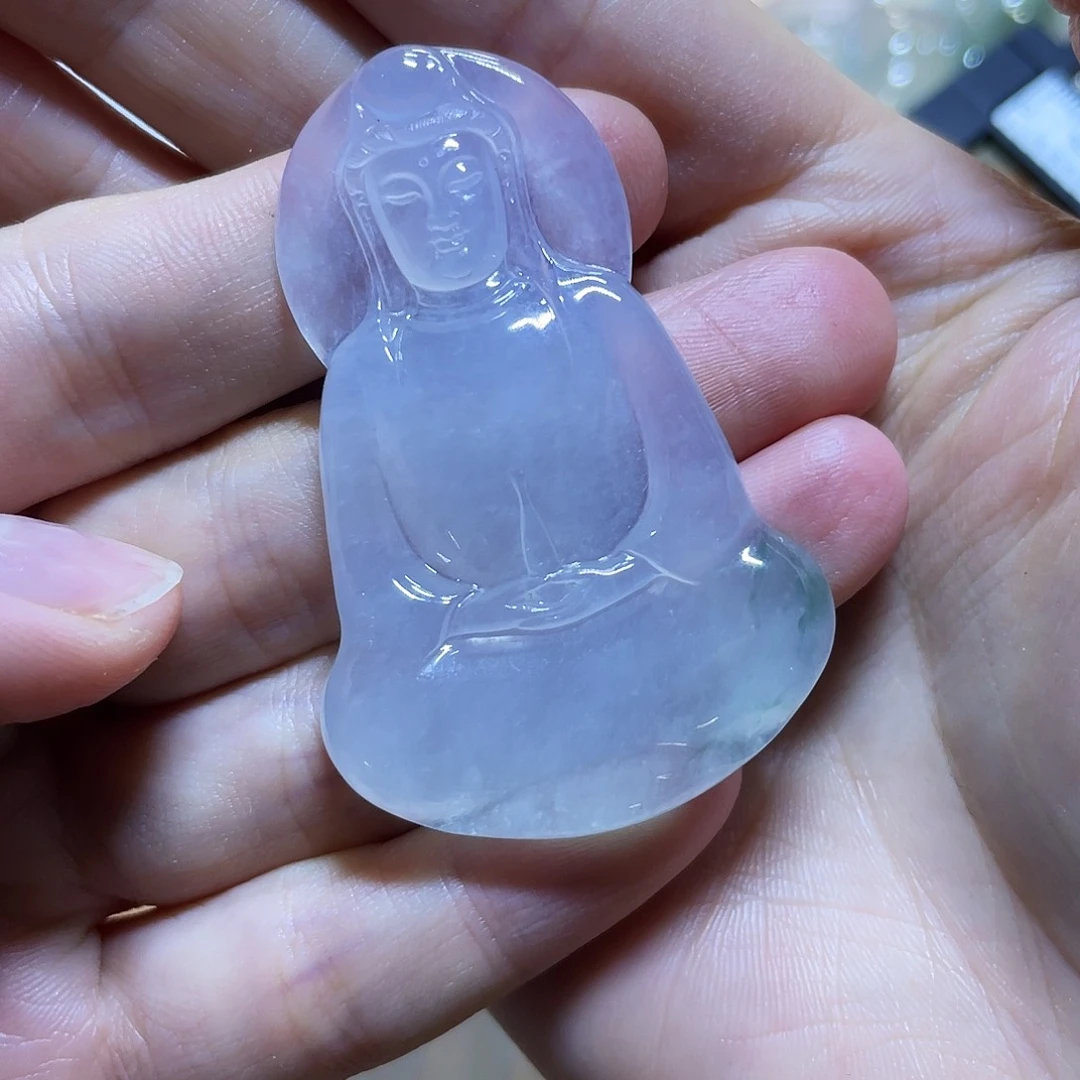 翡翠颈饰未镶嵌素衣