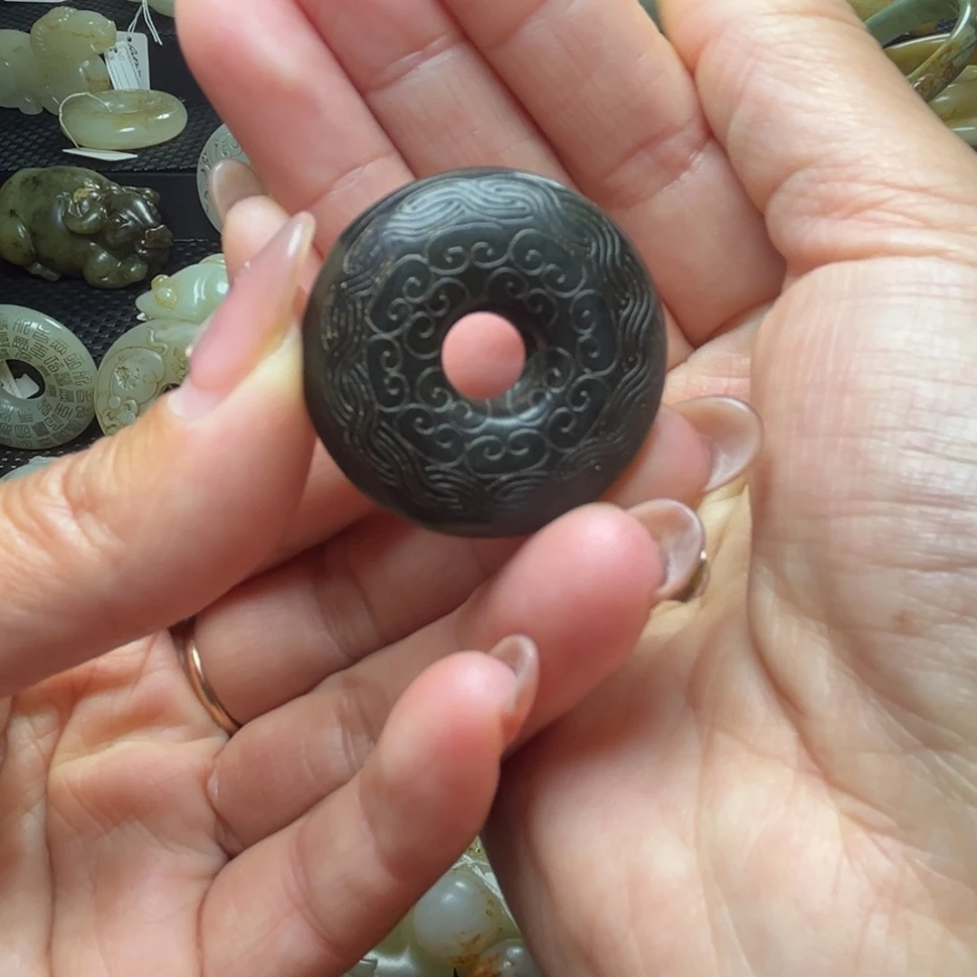 和田玉未镶嵌吊坠(不含链)