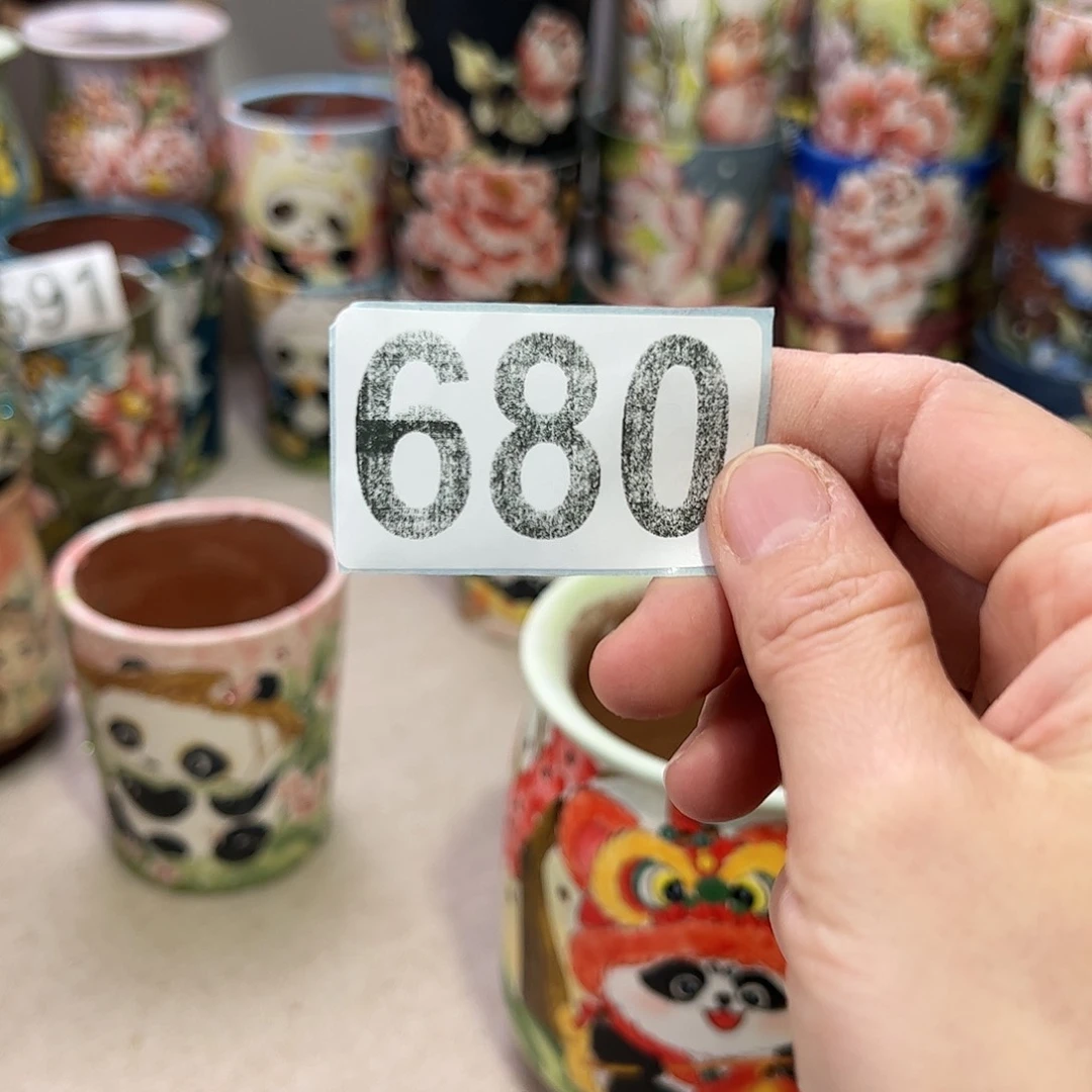 景德镇陶瓷花盆叫**张景德镇陶瓷花盆