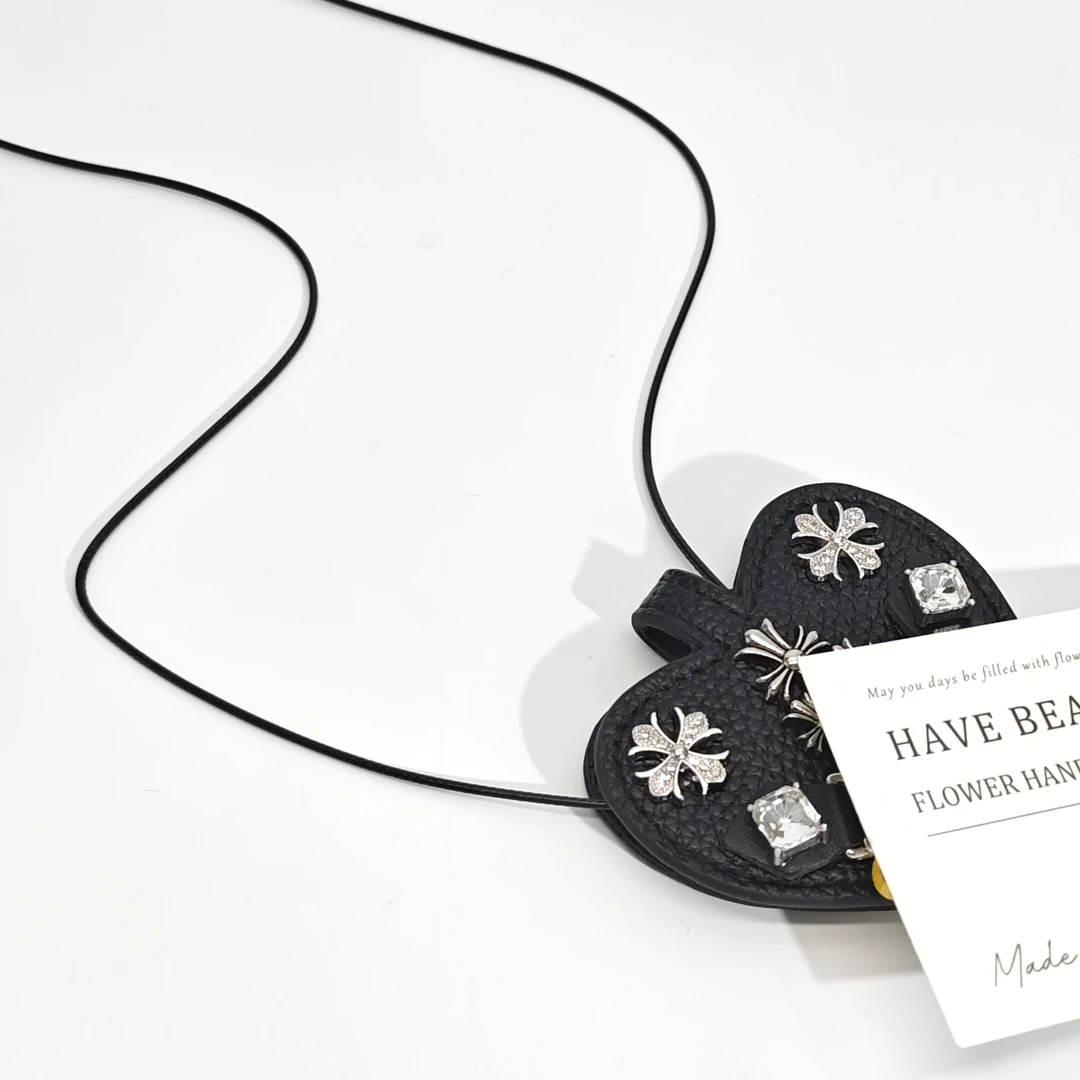 非金属布艺项链 07178甜酷气质设计感大爱心十字多彩眼镜夹项链