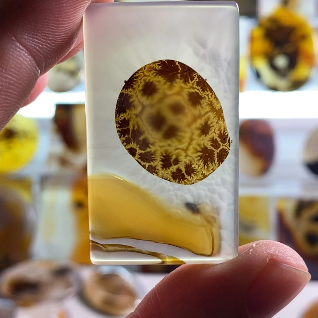 玛瑙/玉髓合金颈饰