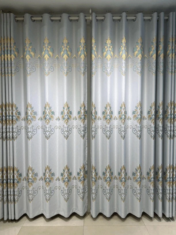 216编号成品窗帘，6米对开挂钩，高度2.7米