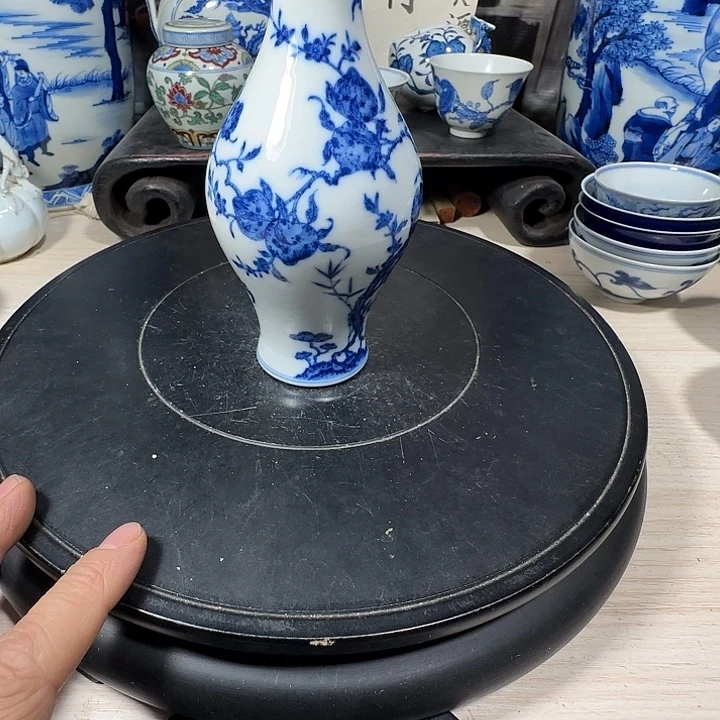 正***戒摆件青花花卉小小摆件