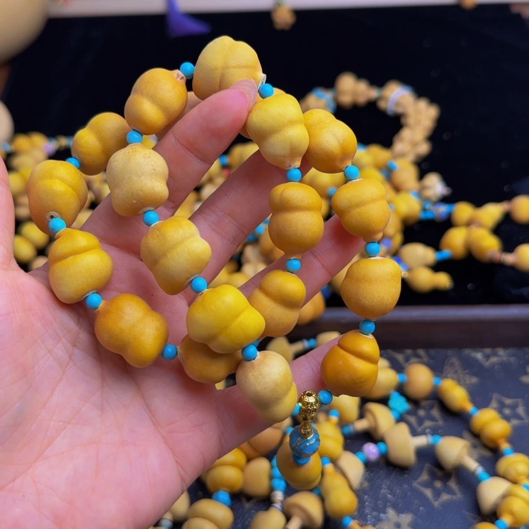 大叶紫檀（黑酸枝木类）三****?