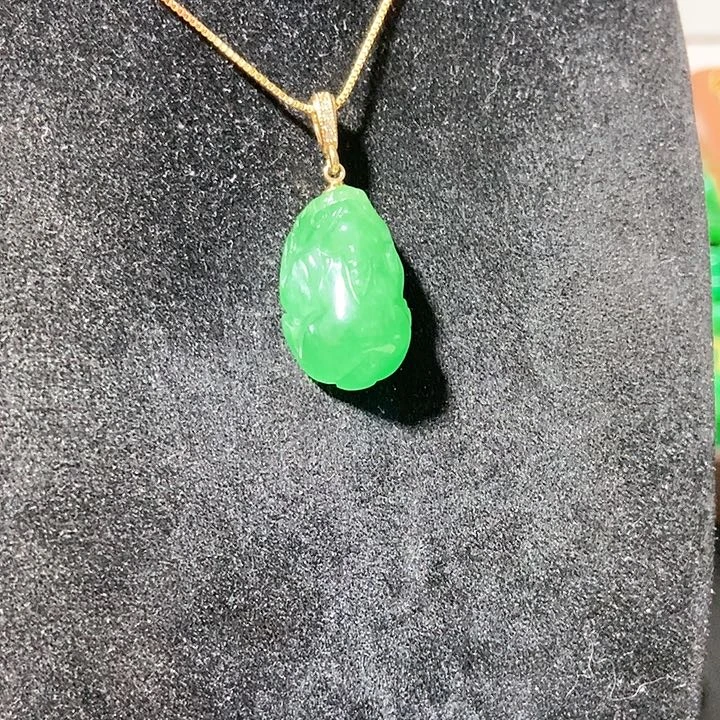 翡翠颈饰14K金镶嵌吊坠