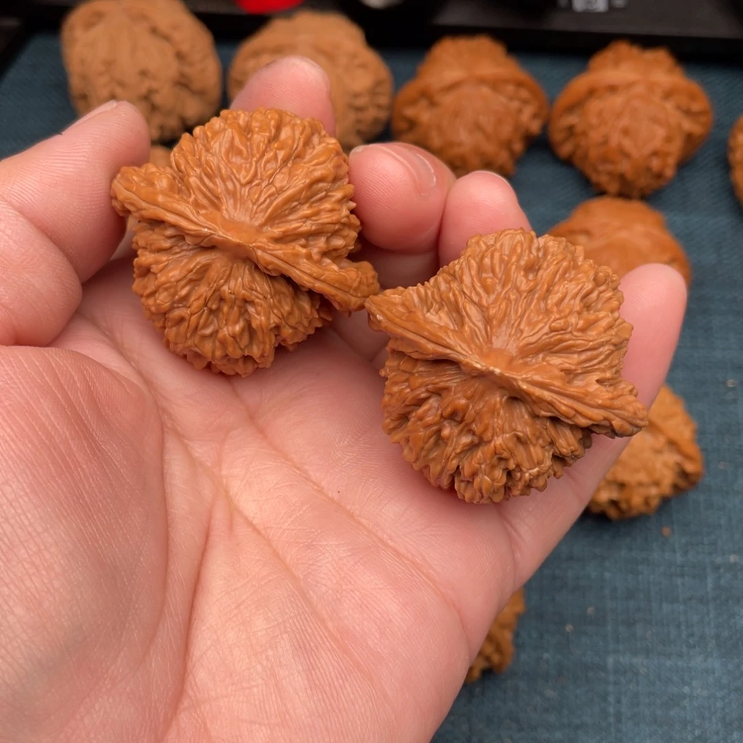 文玩核桃把件全品四座楼44