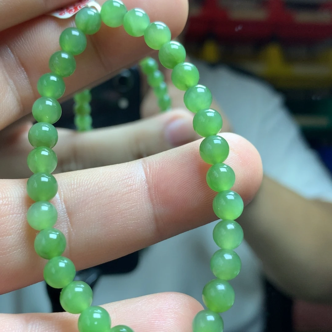 【闪购商品】颈饰未镶嵌和田玉（碧玉）