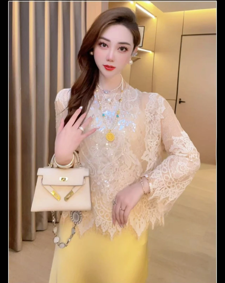 【花海】重工钉珠蕾丝气质时尚百搭显瘦蕾丝上衣女