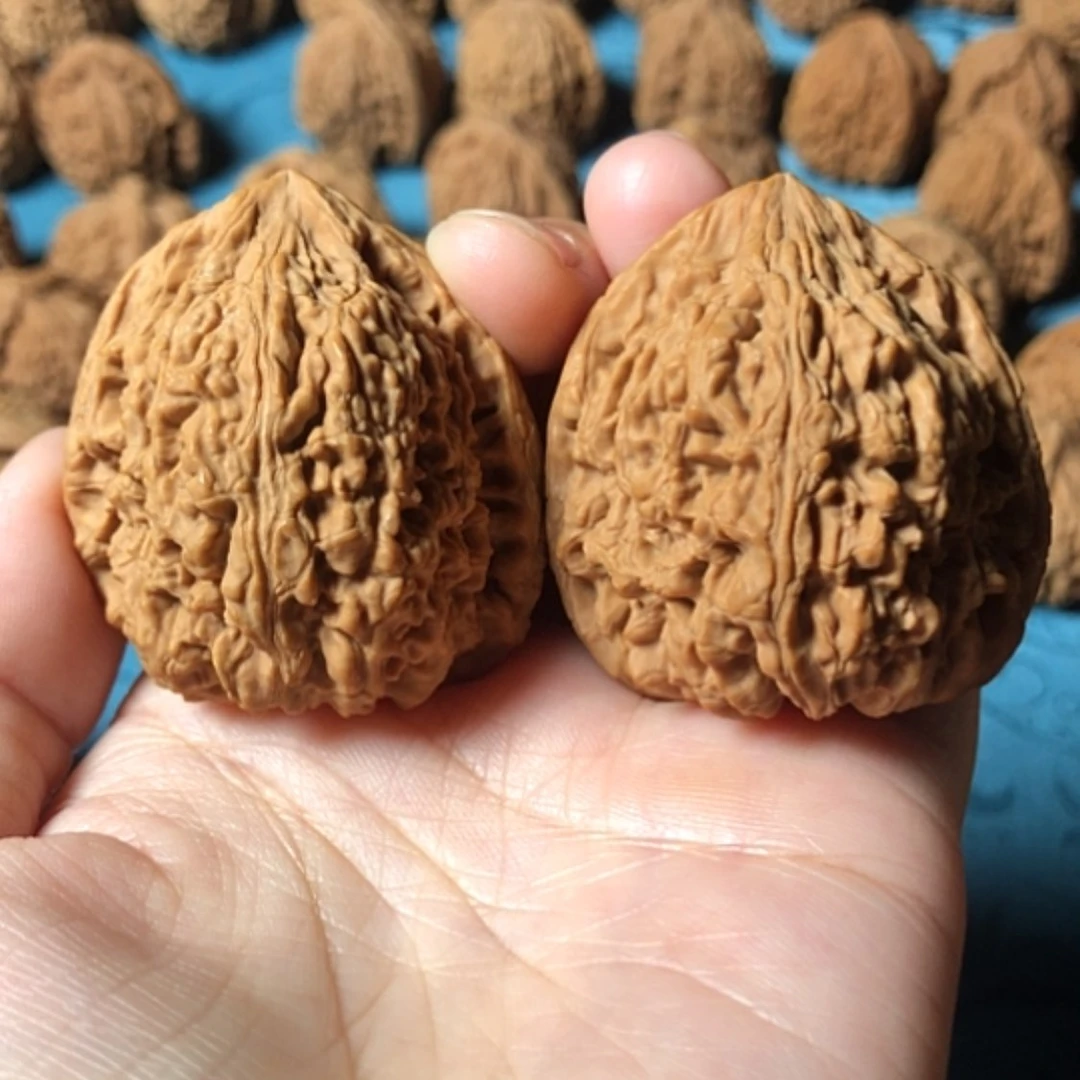 【闪购商品】文玩核桃把件阳*a一代将