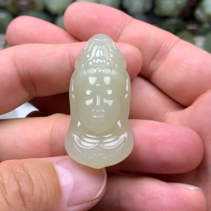 和田玉未镶嵌颈饰