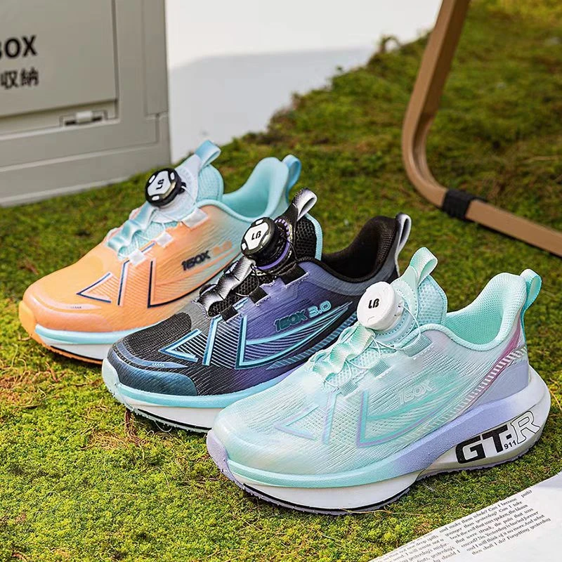 碳板跑鞋198儿童EVA超轻冰丝网面时尚百搭旋钮扣新款透气运动鞋H