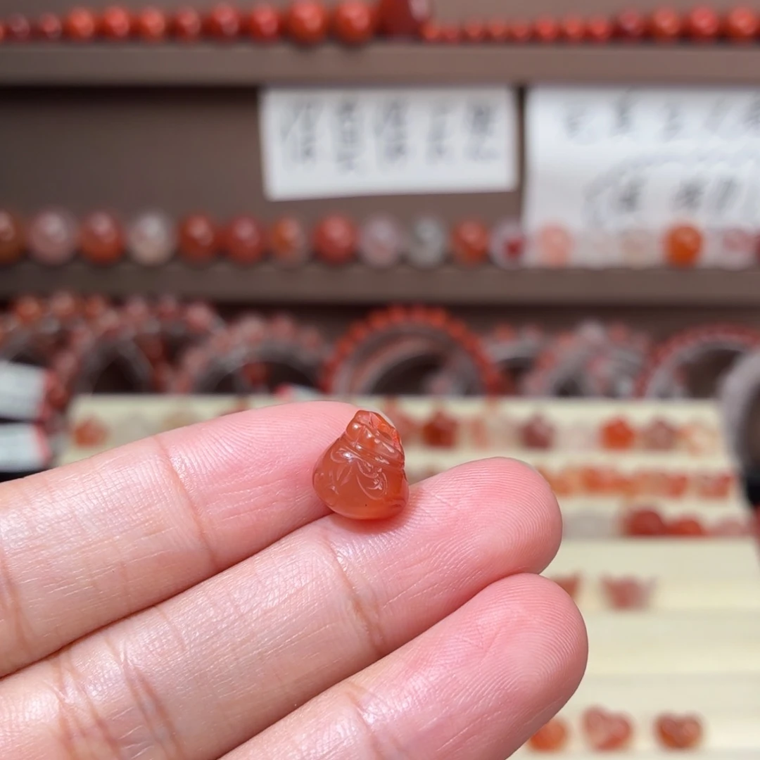 原***妹南红玛瑙未镶嵌川料福袋