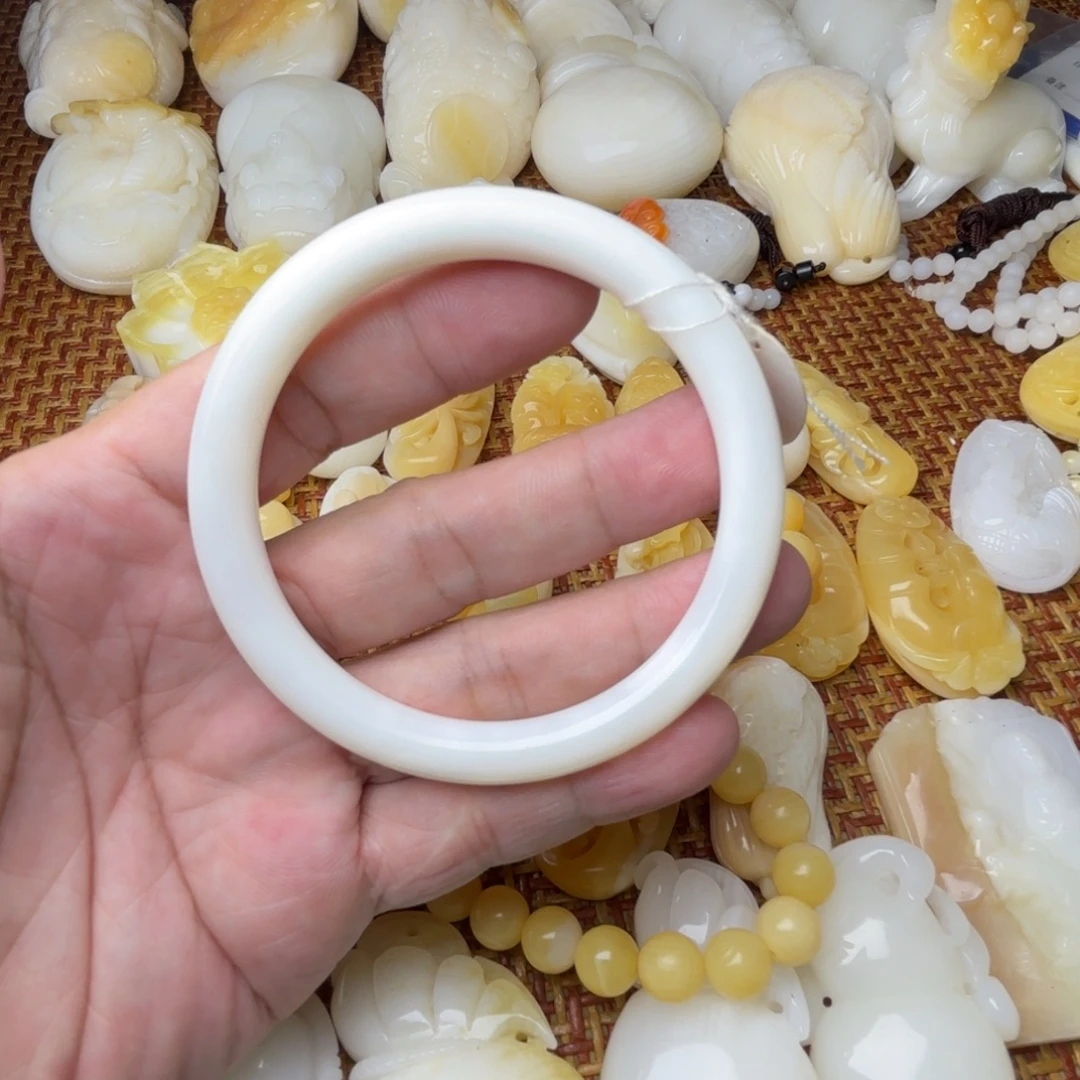 非金属贝壳手镯口经58.8