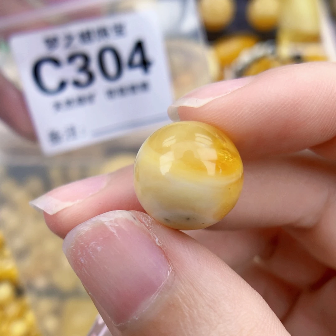未镶嵌琥珀珠宝奇石14