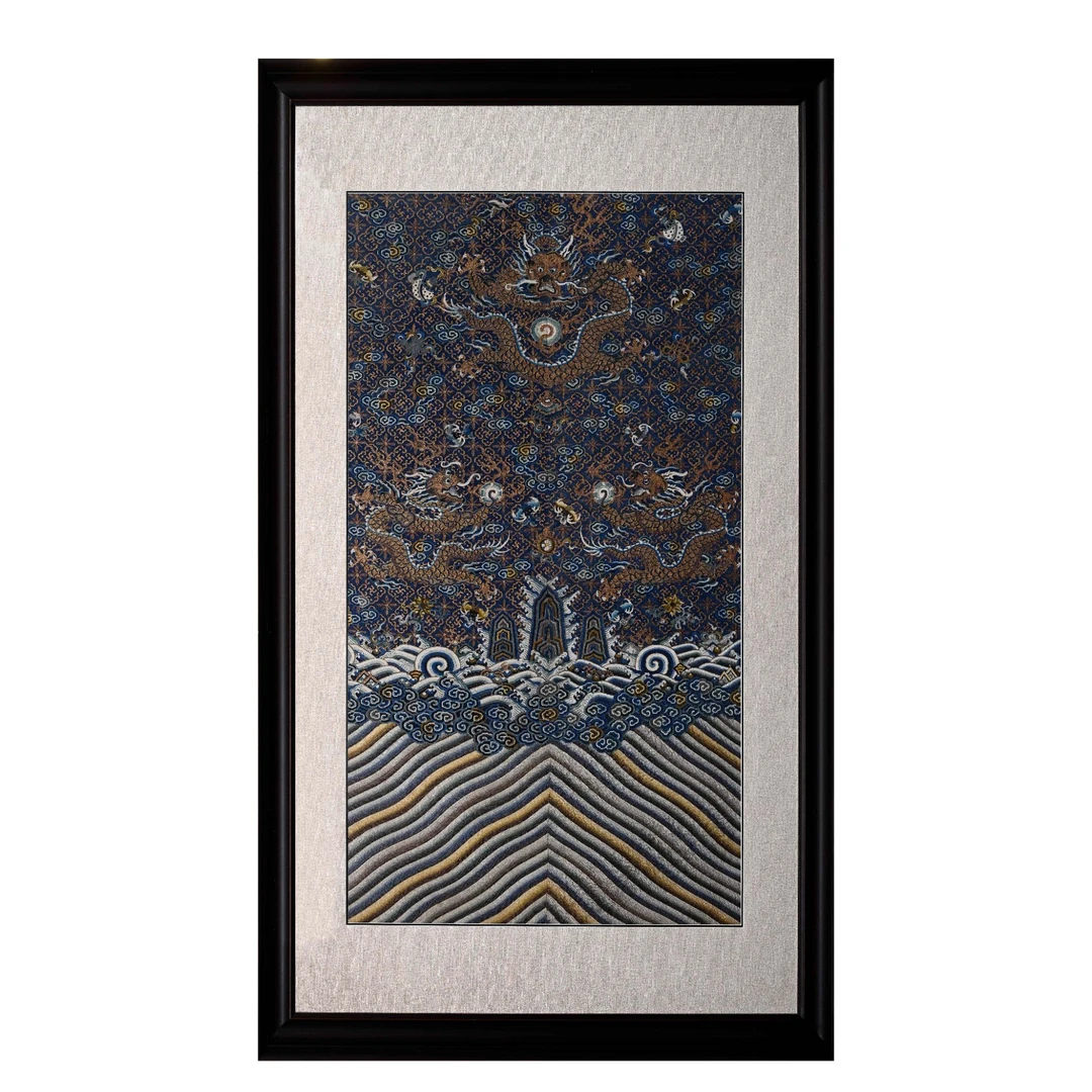 清 乾隆蓝地缂丝金龙纹龙袍衣料 251-66