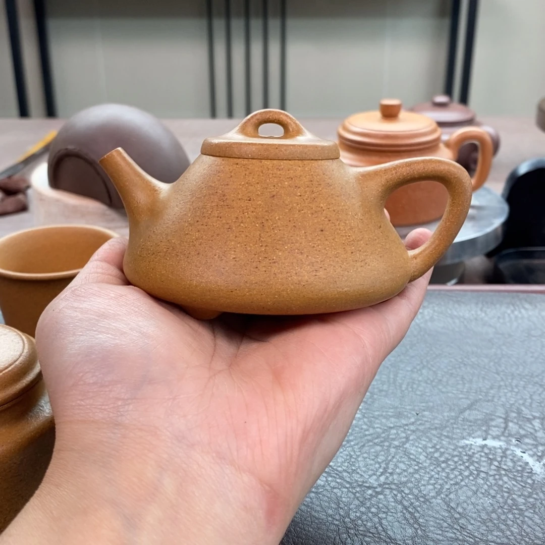 茶壶紫砂黄金段子冶石哦180cc精工半手