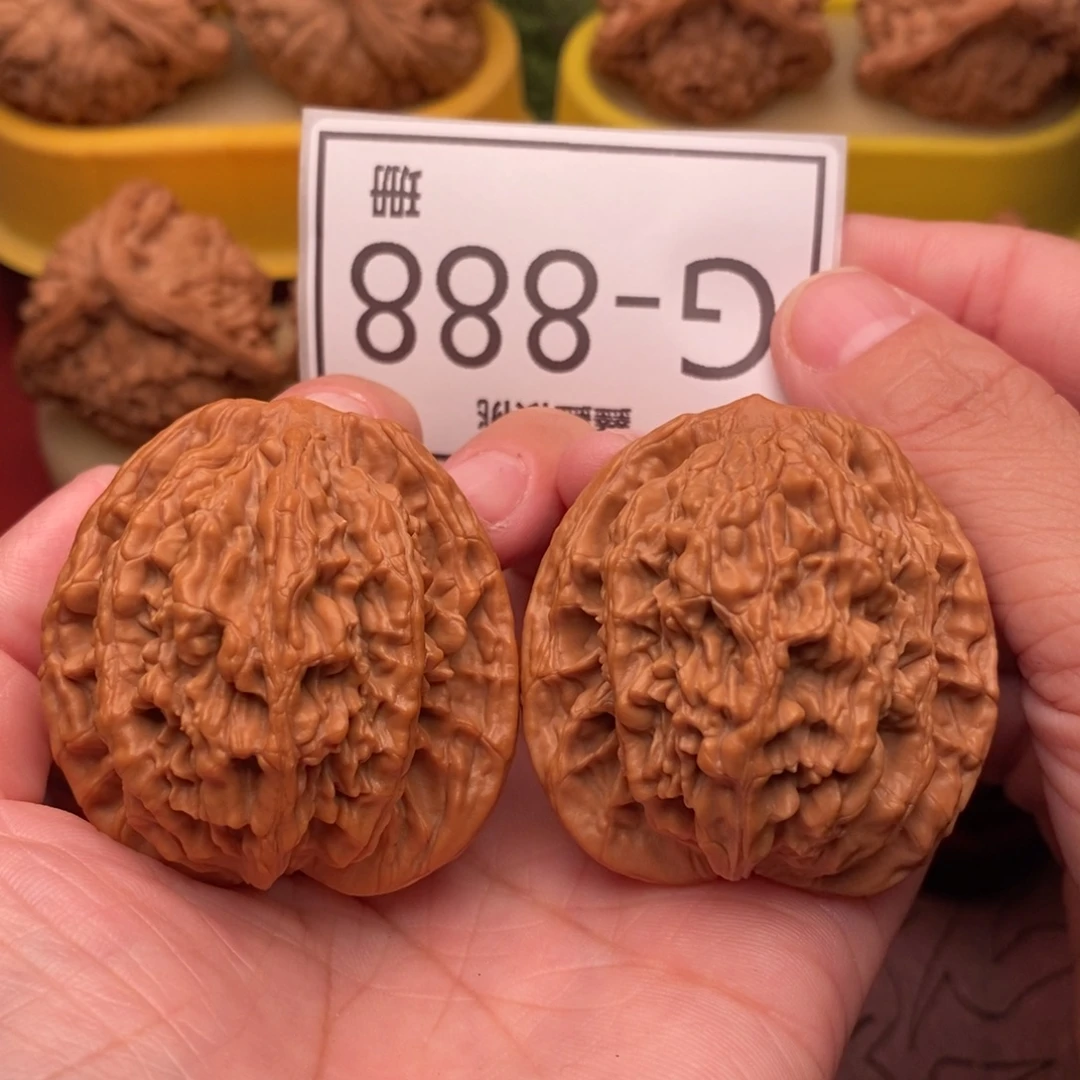 文玩核桃把件虎头43