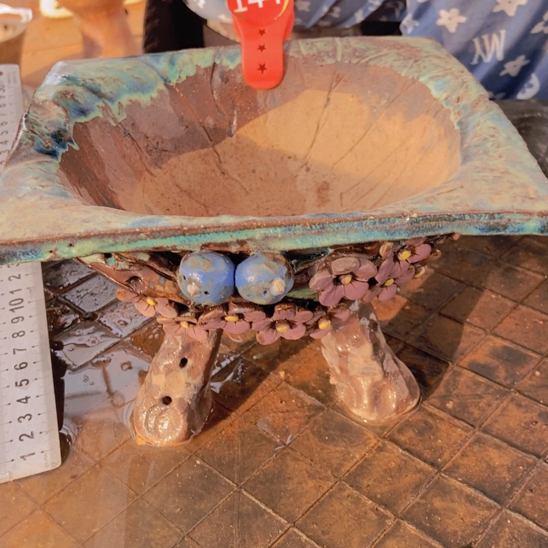 梦***里花盆。           vv