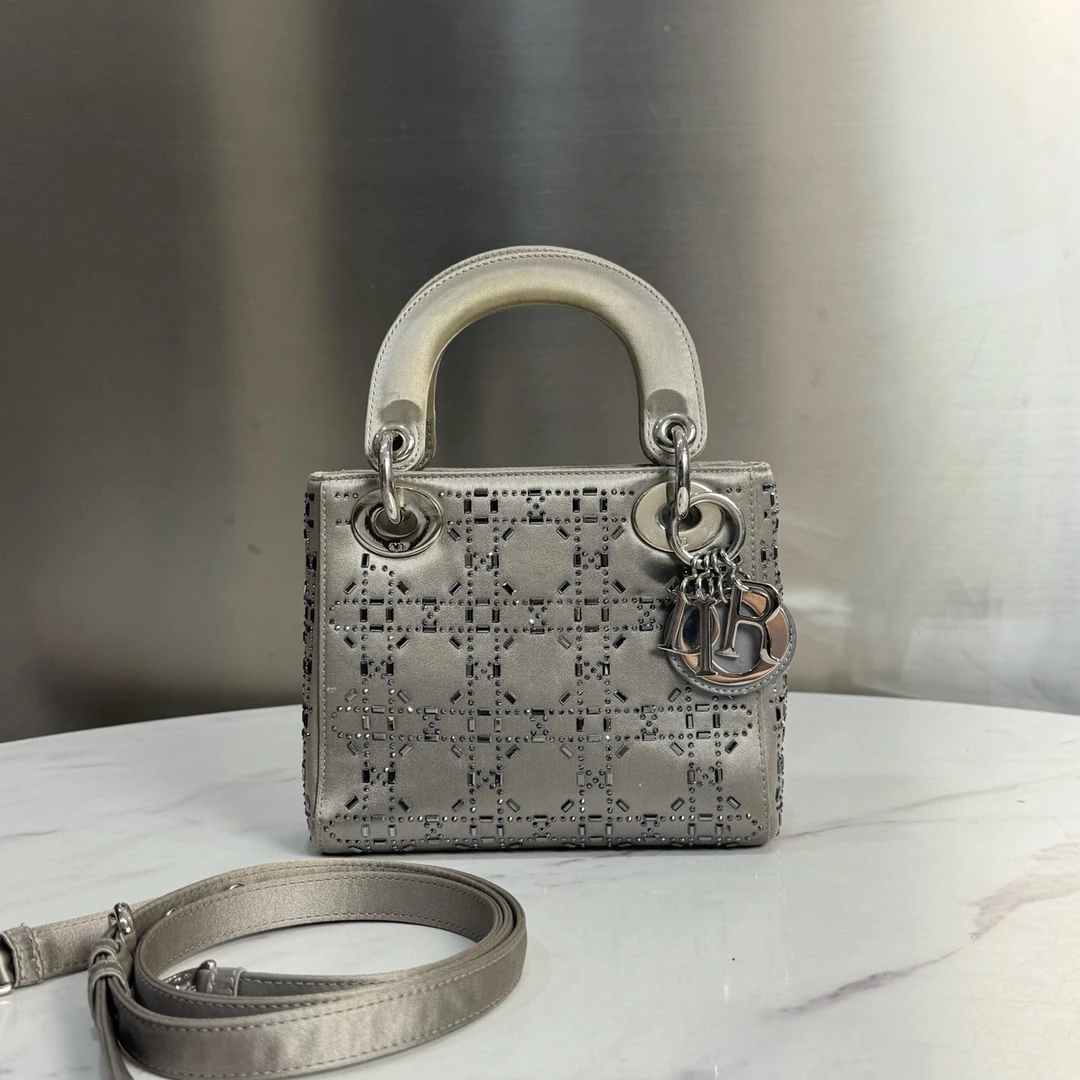 95新 DIOR/迪奥 三格带珠饰肩带缎面戴妃包单肩斜挎手提14079782