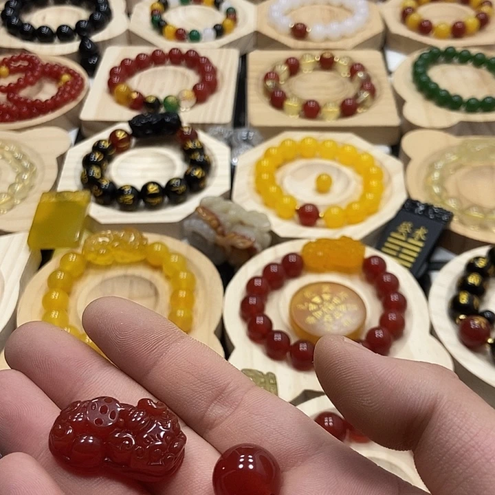 玛瑙/玉髓手链未镶嵌甄**纺