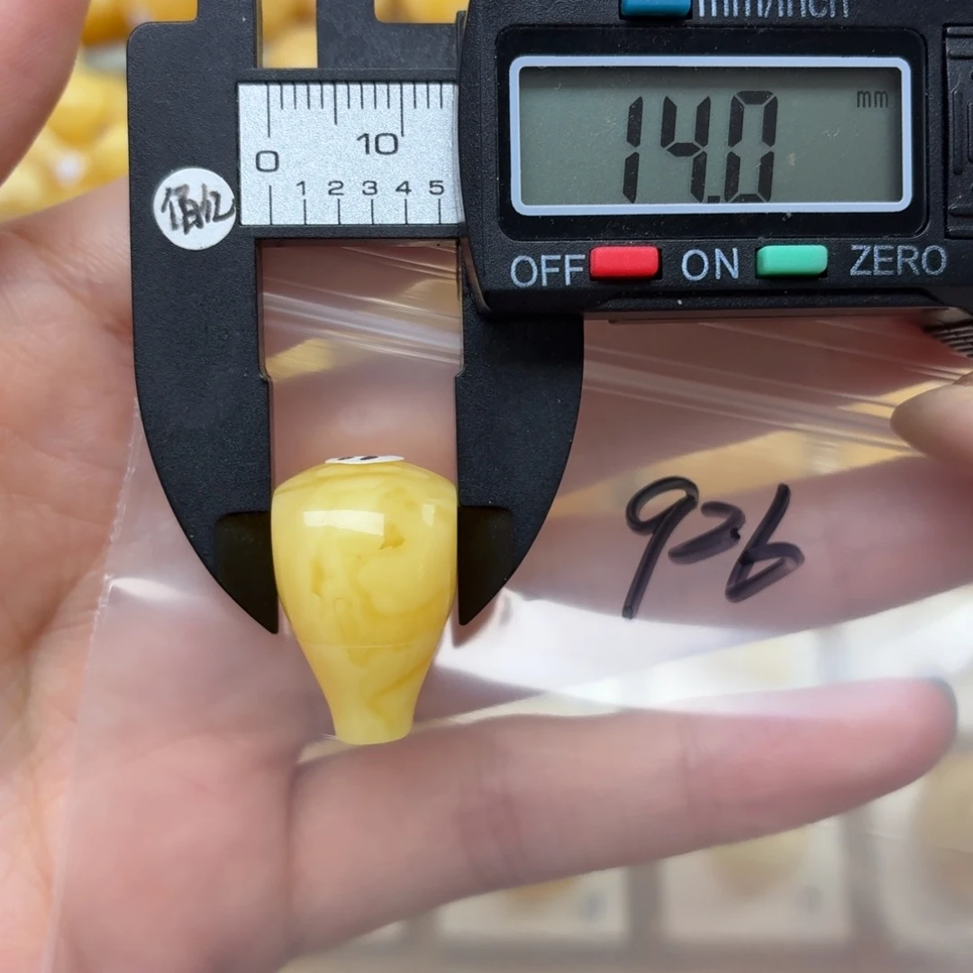 蜜蜡未镶嵌裸石蜜蜡奶嘴三通