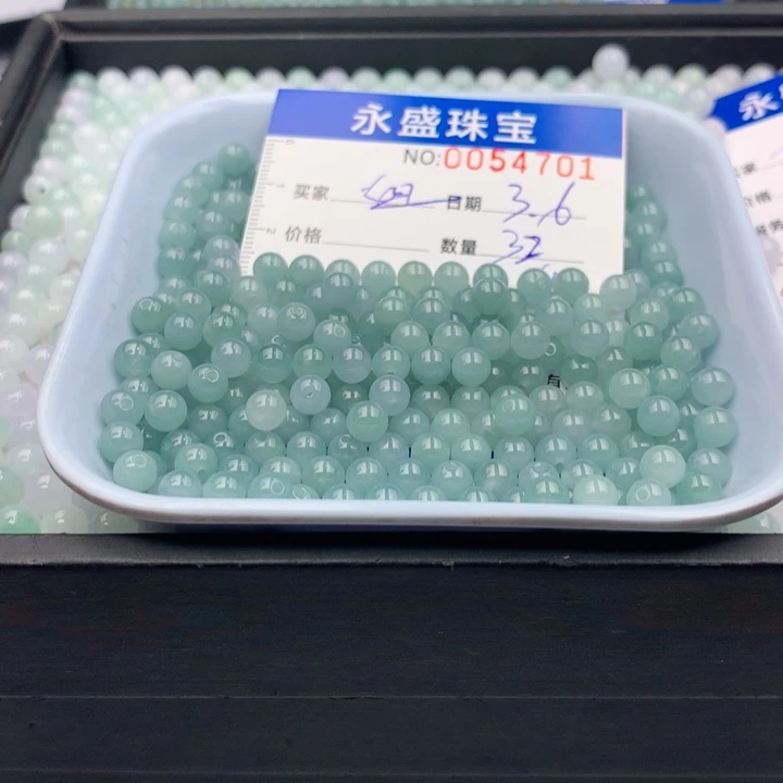 翡翠手链未镶嵌湘****姐多样性