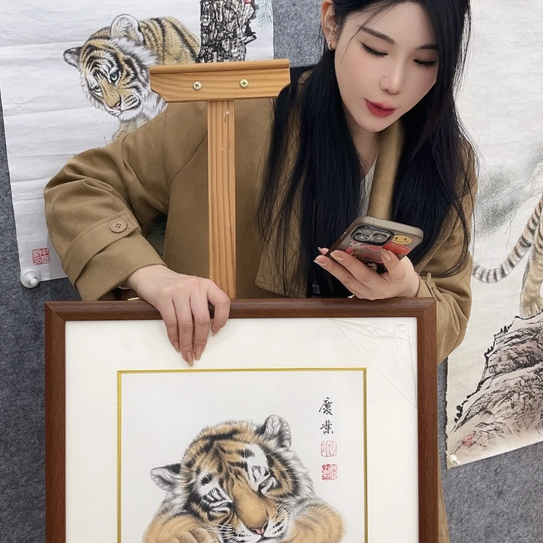 国画赵庆业老师亲笔手绘月