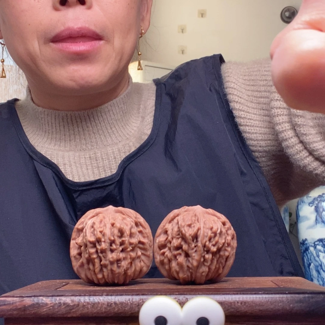 文玩核桃吊坠娄子