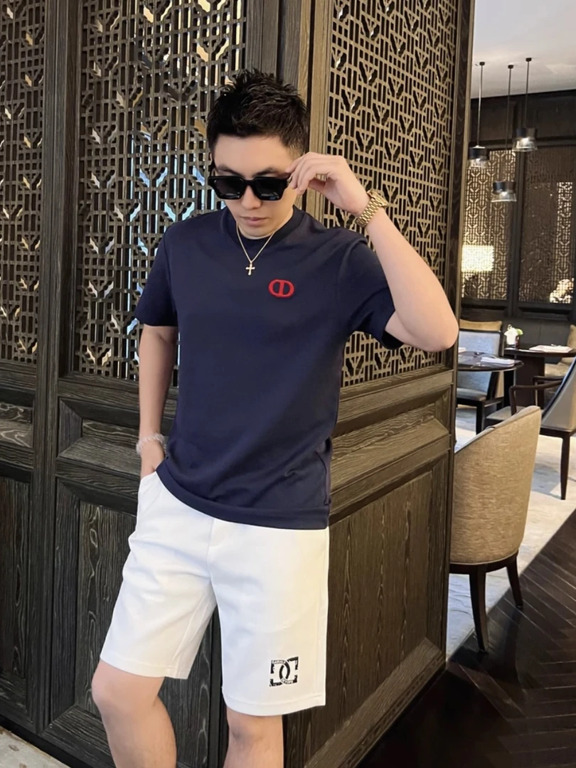 2025夏季男士纯棉简约刺绣短袖T恤休闲潮流时尚百搭纯色半袖上衣