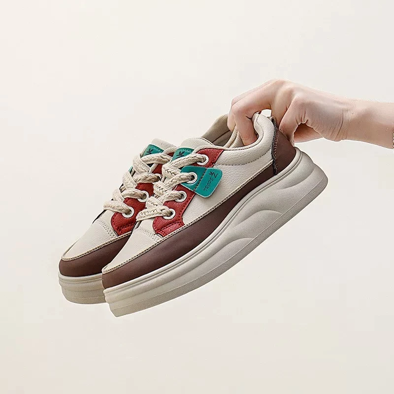 女秋冬平底软底韩版百搭时尚皮面小白鞋板鞋YB7308