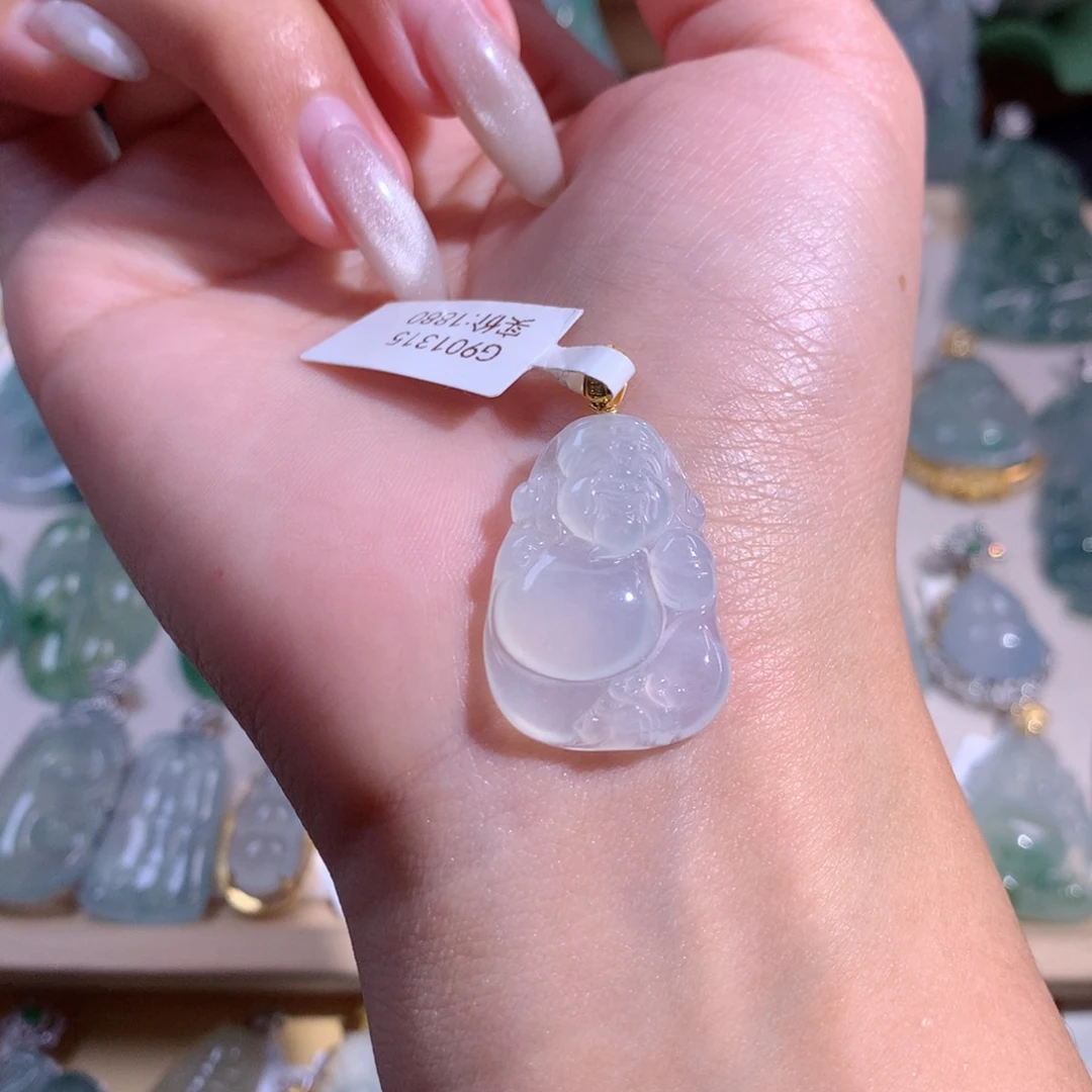 翡翠吊坠(不含链)18K金镶嵌