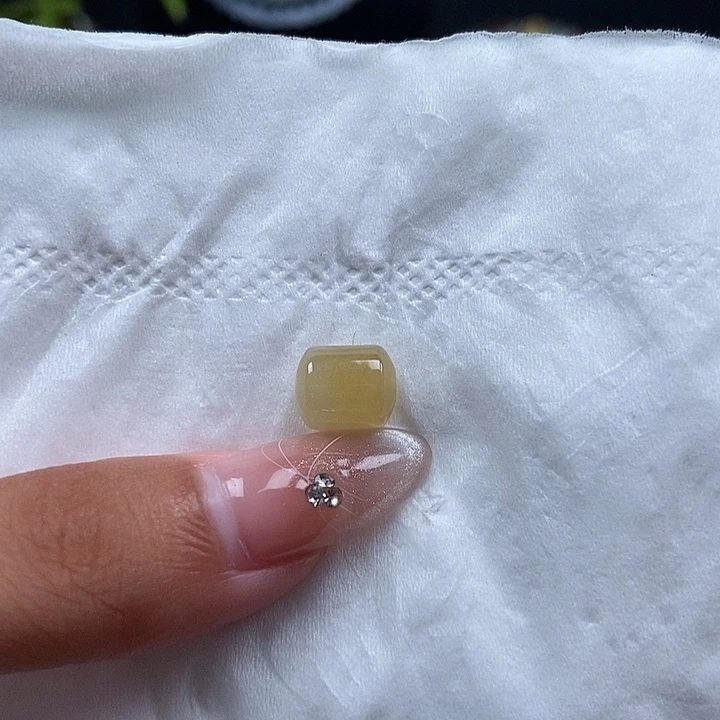 翡翠挂件未镶嵌吊坠