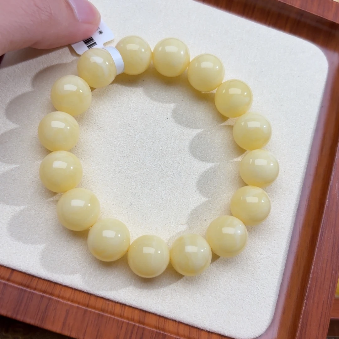 逐***扬未镶嵌琥珀裸石琥珀蜜蜡174