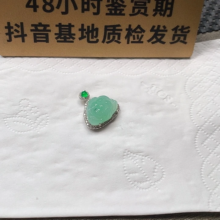 颈饰银S925镶嵌翡翠荷花